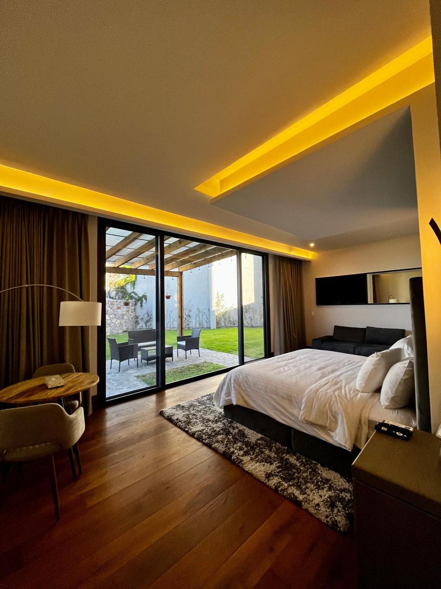 Vina Del Cielo Hotel
